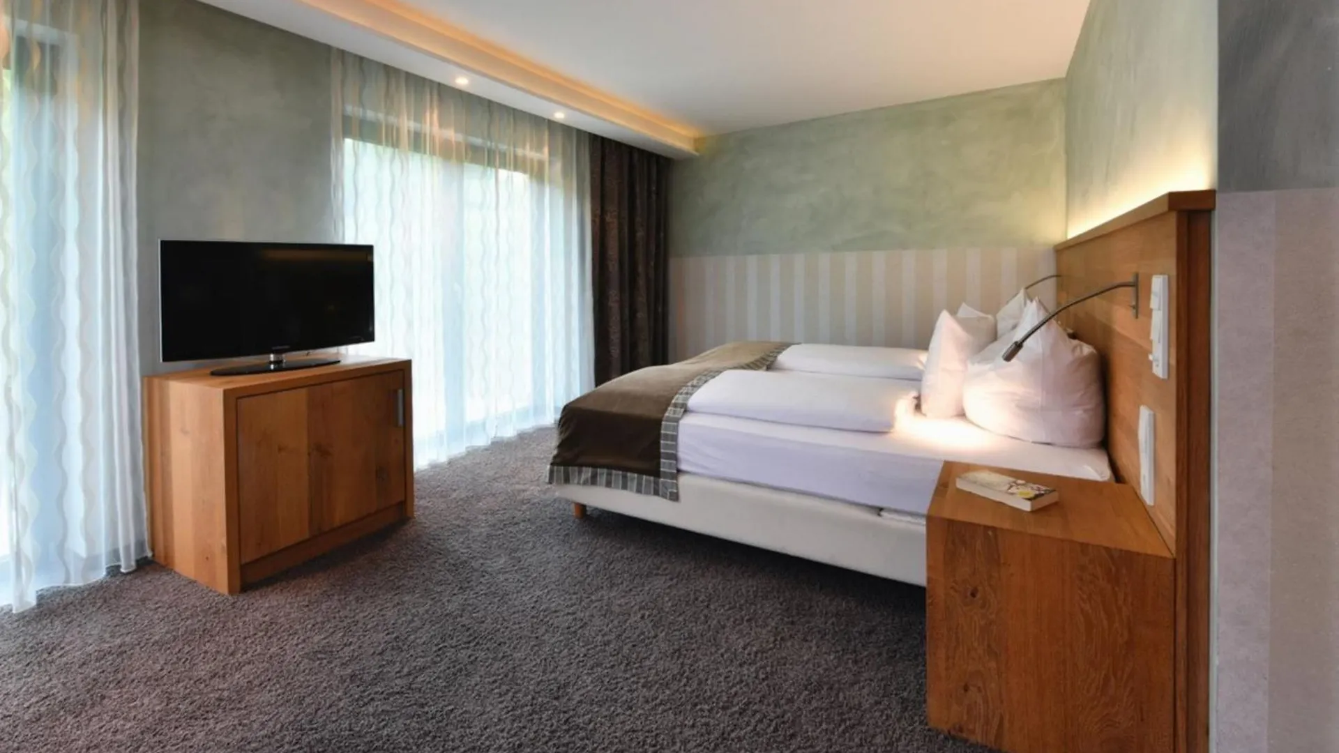 באדן-באדן Hotel Rebenhof